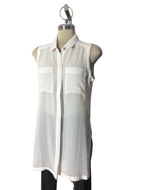 White &Black Sleeveless Sheer White Button-Front Blouse Size M